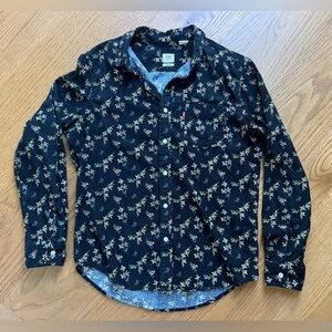 Women’s Levi's Black Flowers Corduroy Shirt Medium